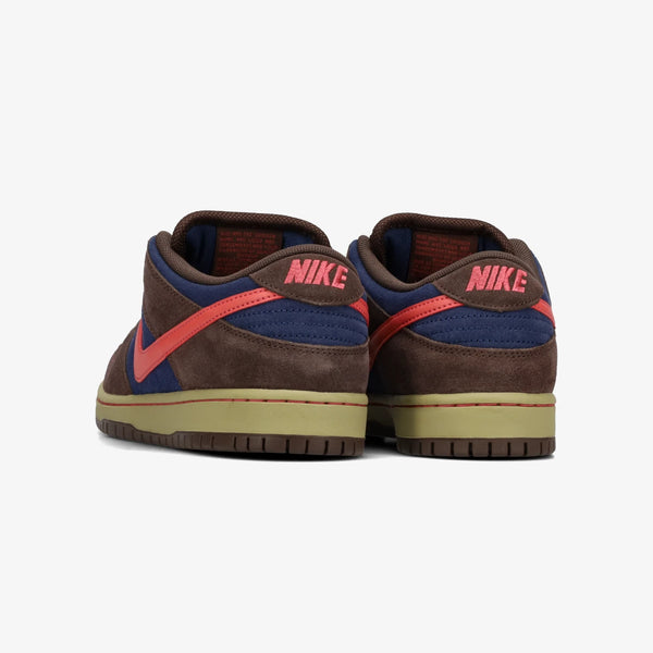 NIKE SB DUNK LOW PRO