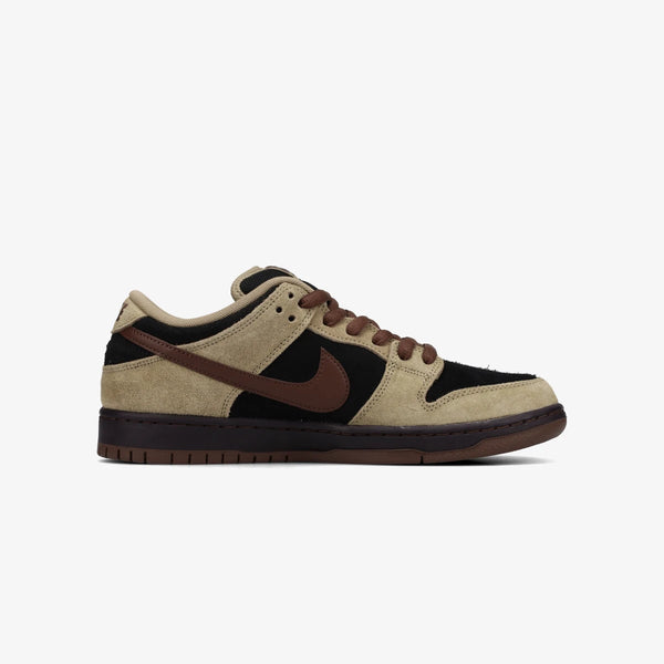 NIKE SB DUNK LOW PRO