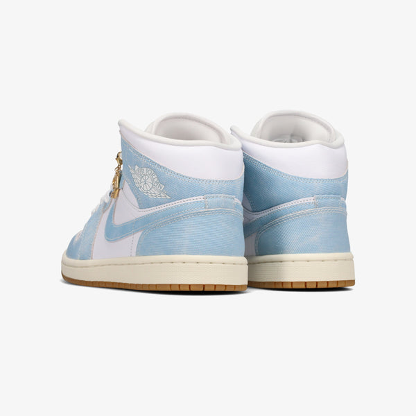 NIKE WMNS AIR JORDAN 1 MID SE