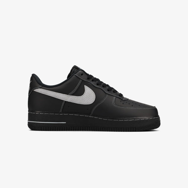 NIKE AIR FORCE 1 '07 LV8