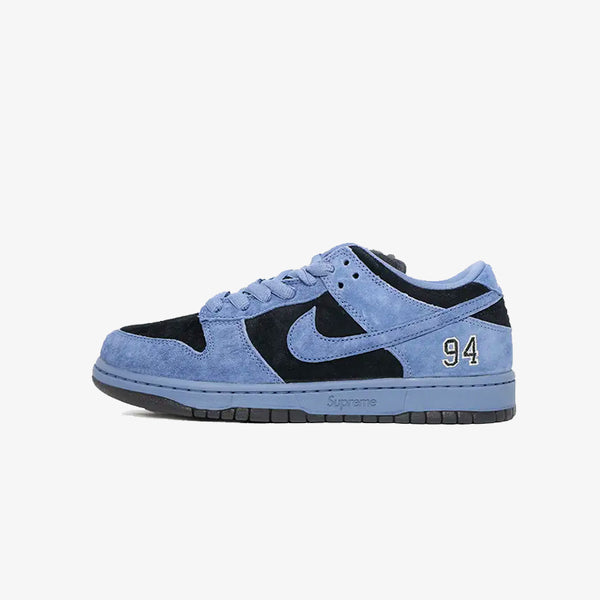 NIKE SB DUNK LOW × SUPREME -NORTH AMERICA EXCLUSIVE-