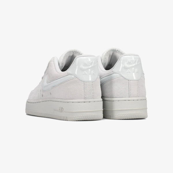 NIKE WMNS AIR FORCE 1 '07