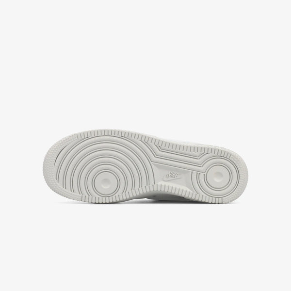 NIKE WMNS AIR FORCE 1 '07