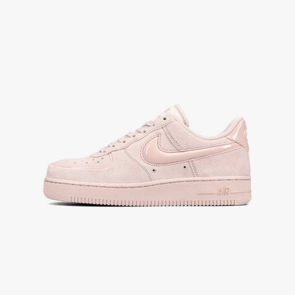 NIKE WMNS AIR FORCE 1 '07