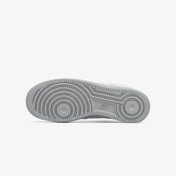 NIKE AIR FORCE 1 '07