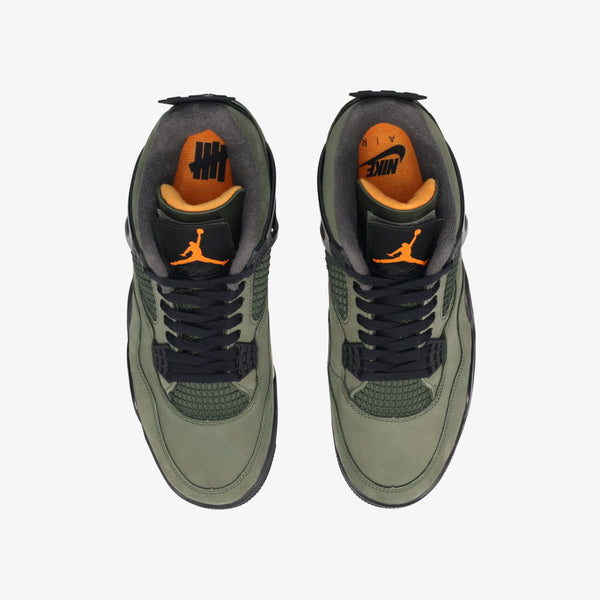 NIKE AIR JORDAN 4 RETRO OG SP × UNDEFEATED