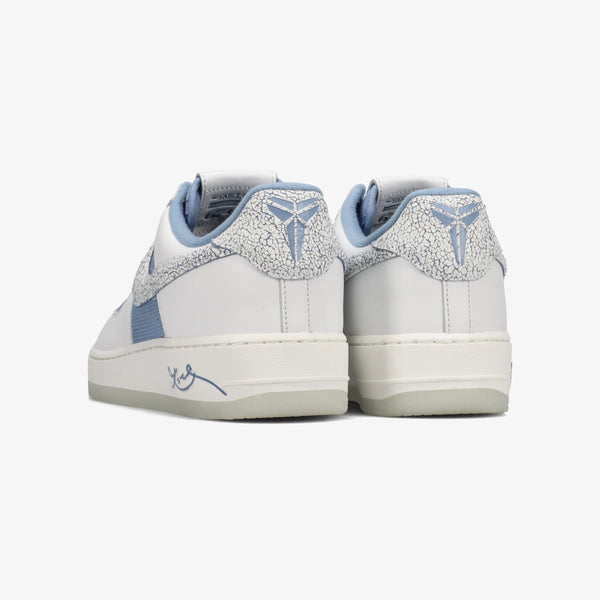 NIKE AIR FORCE 1 LOW PROTRO × KOBE BRYANT -CITY OF CHAMPIONS-