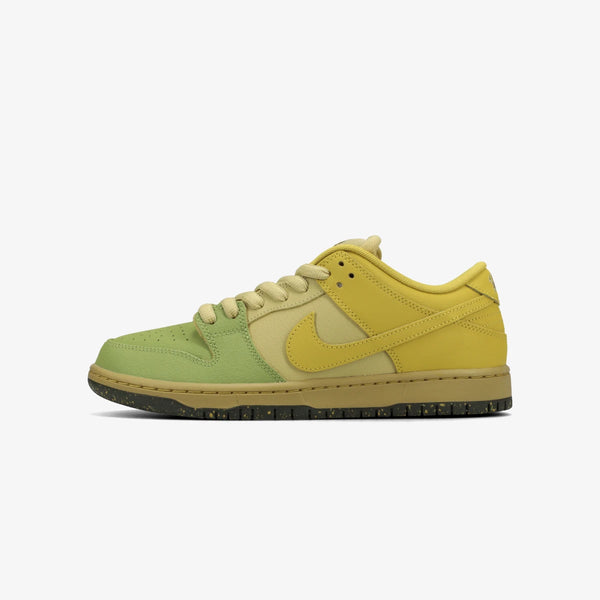 NIKE SB DUNK LOW PRO