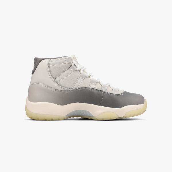 NIKE AIR JORDAN 11 RETRO -SUKAJAN-