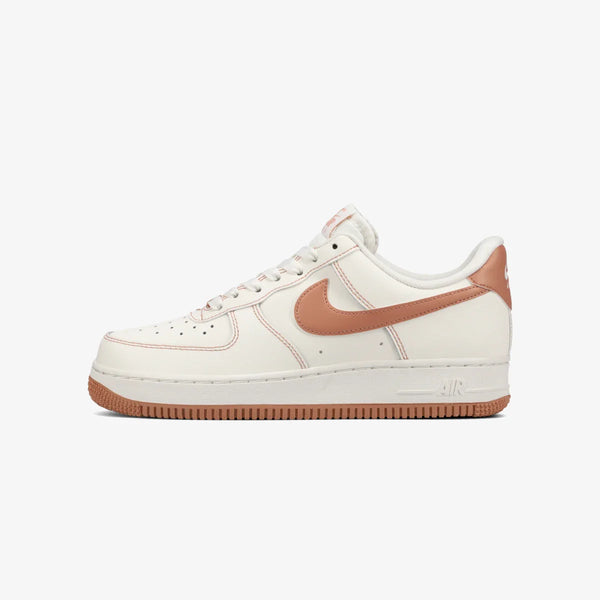 NIKE WMNS AIR FORCE 1 '07