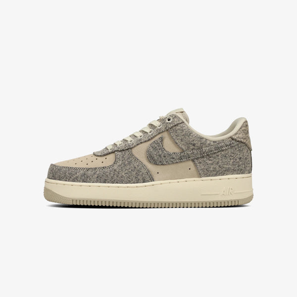 NIKE AIR FORCE 1 '07 LV8