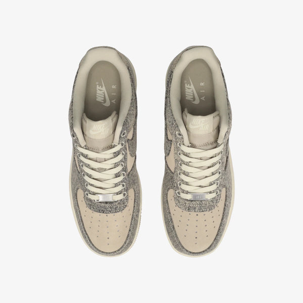 NIKE AIR FORCE 1 '07 LV8