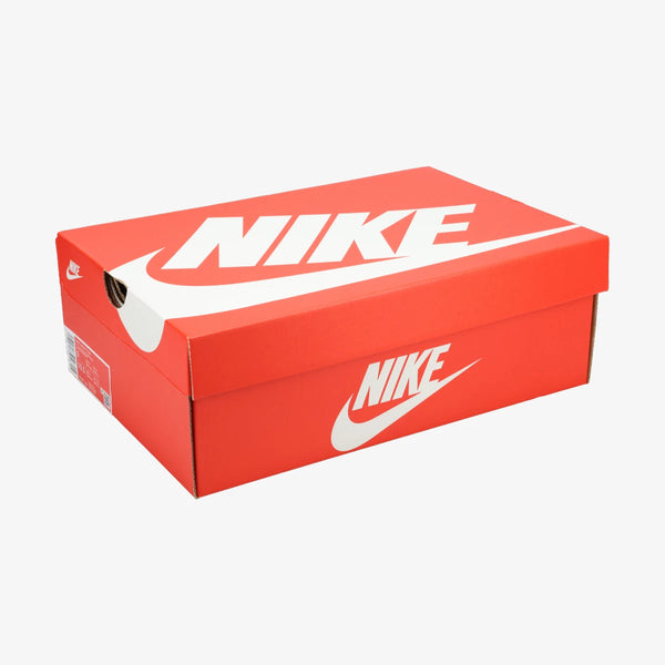 NIKE SHOX TL SE
