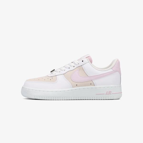 NIKE WMNS AIR FORCE 1 '07 SE