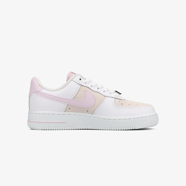 NIKE WMNS AIR FORCE 1 '07 SE