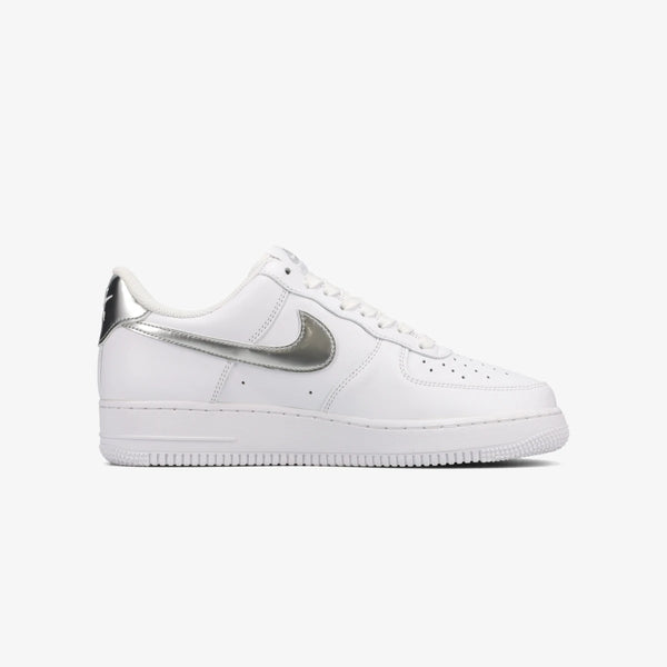 NIKE WMNS AIR FORCE 1 '07 SE