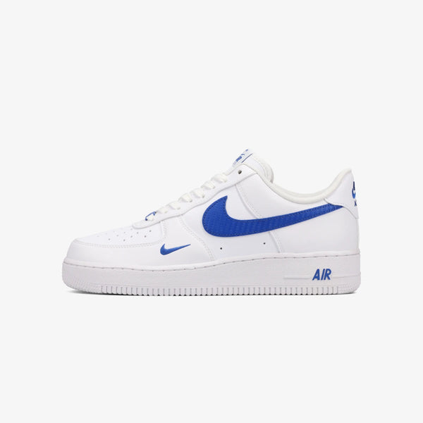 NIKE AIR FORCE 1 '07