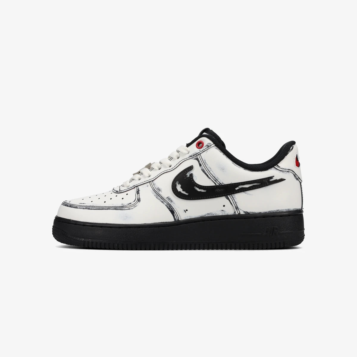 【新品】 Nike Air Force 1 STuREET 23.5センチ iv6350-121-01_f21d8e02-db77-