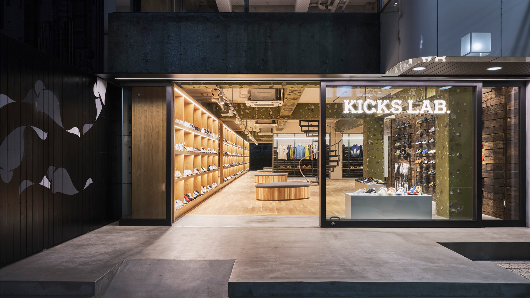 SHOP INFO – KICKS LAB.