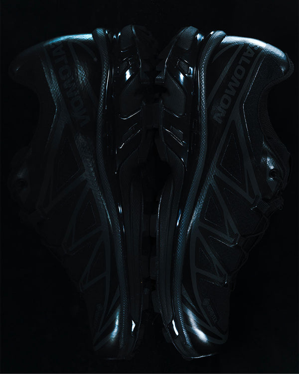 SALOMON XT-6 GTX -BLACKED OUT-