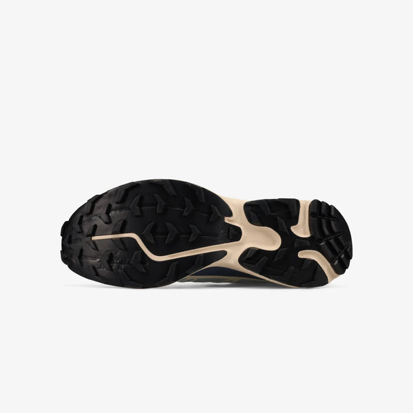 SALOMON XT-6