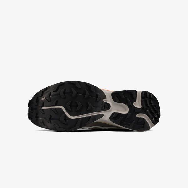 SALOMON XT-6