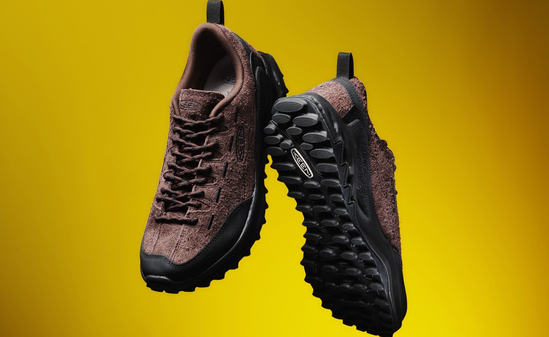 KICKS LAB.