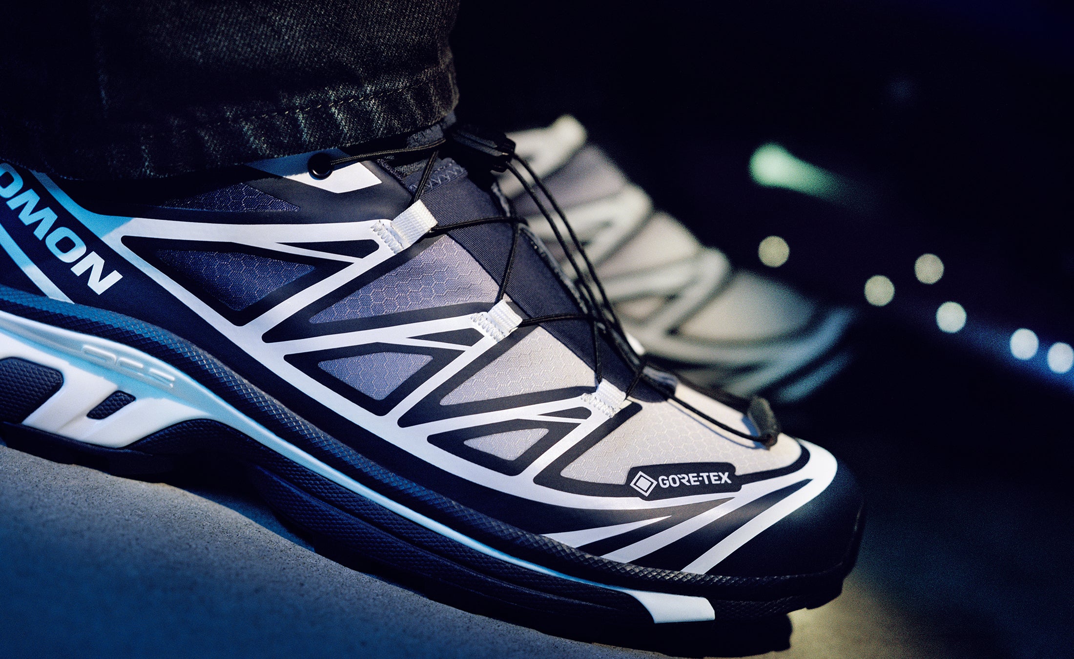 KICKS LAB.
