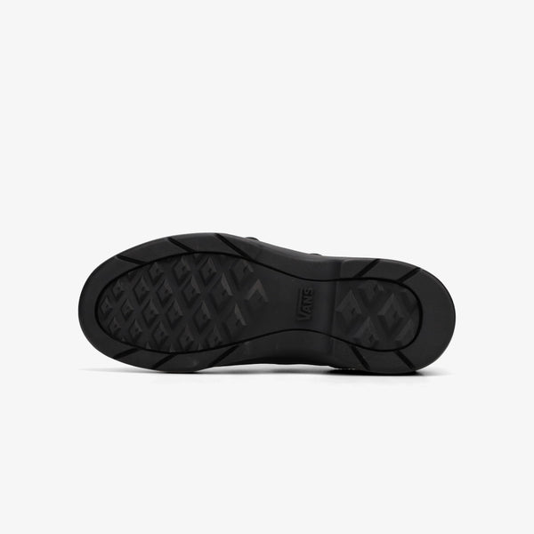 VANS LX OLD SKOOL BUCKLE × EFRON DANZIG