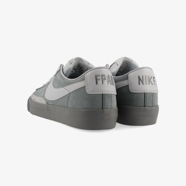 NIKE SB ZOOM BLAZER LOW QS COOL GREY/WOLF GREY 【FORTY PERCENT AGAINST RIGHTS】