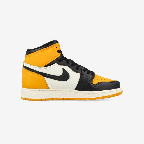 NIKE AIR JORDAN RETRO HIGH OG GS BLACK/TAXI/WHITE [YELLOW TOE