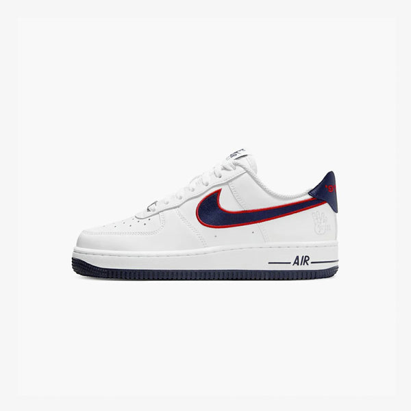 NIKE WMNS AIR FORCE 1 '07 【HUSTON COMETS】 WHITE/OBSIDIAN/UNIVERSITY RED/WOLF GREY