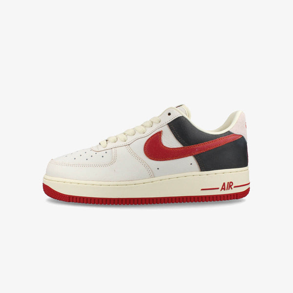 NIKE AIR FORCE 1 '07 [CHICAGO] SUMMIT WHITE/GYM RED/COCONUT MILK
